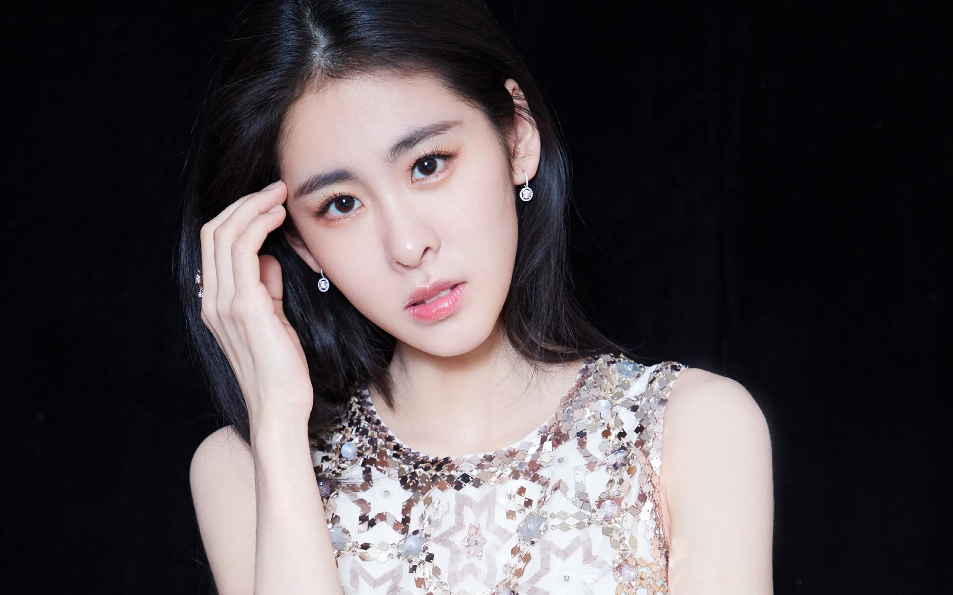 艾比·德尔福:南非队防守端的核心力量,反击转换无缝衔接